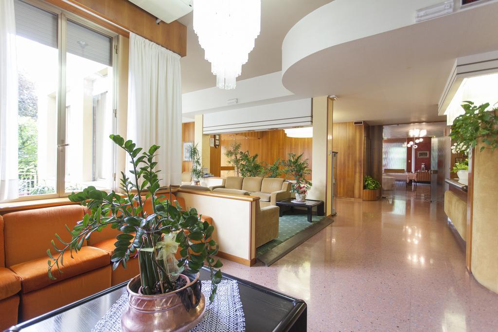 Hotel Rossini Tabiano Terme Eksteriør billede